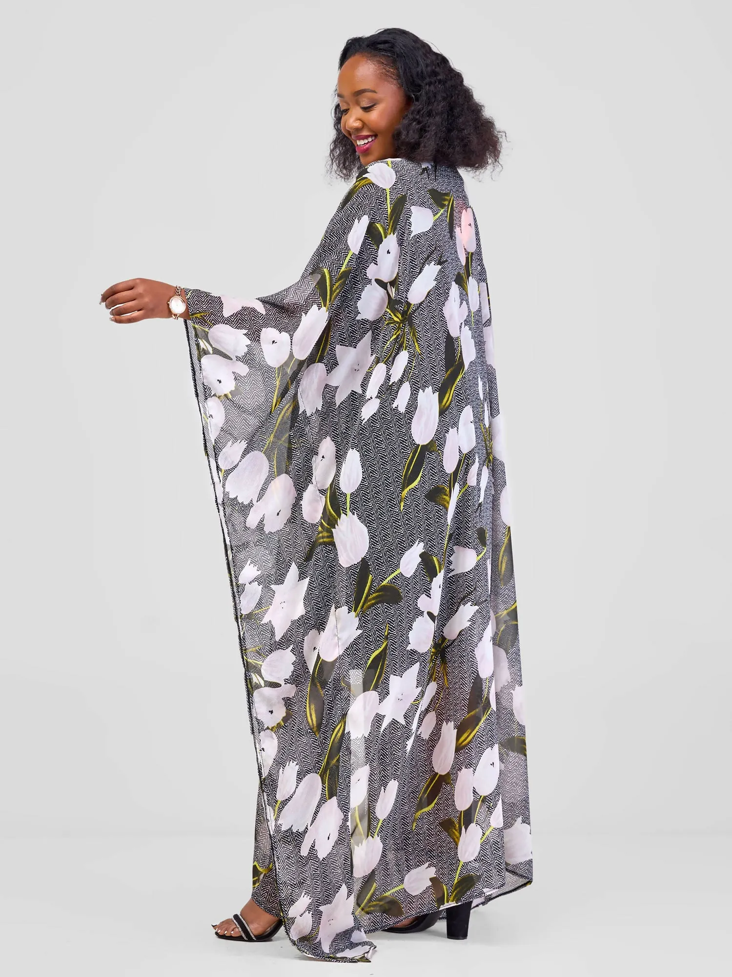 Kakiba Collections Lily Kimono - Black / White