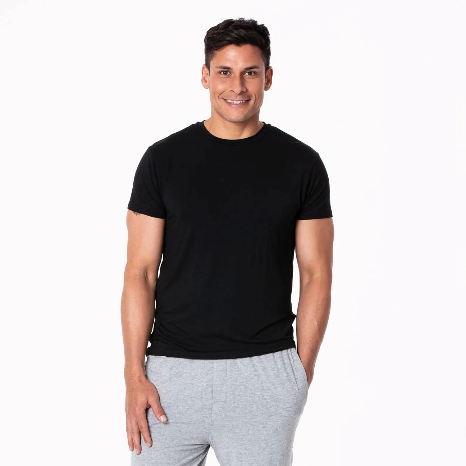 KICKEE Mens Short Sleeve Crew Neck Tee, All-Day Comfy Basic Tee