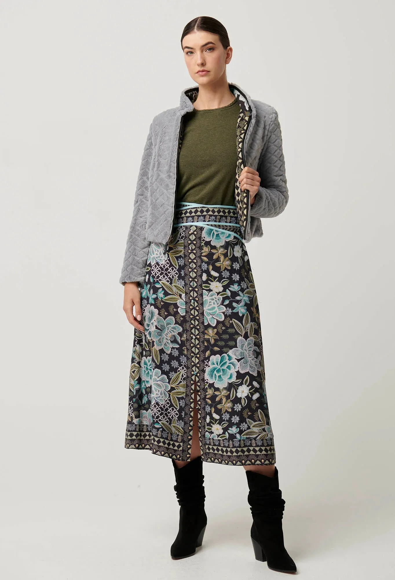 Rylie Reversible Print & Faux Fur Jacket in Dahlia fields
